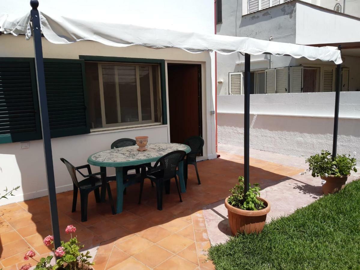 Casa Vacanza Villa Uggiano La Chiesa Exterior photo